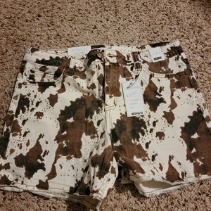 Judy Blue cow print shorts size large